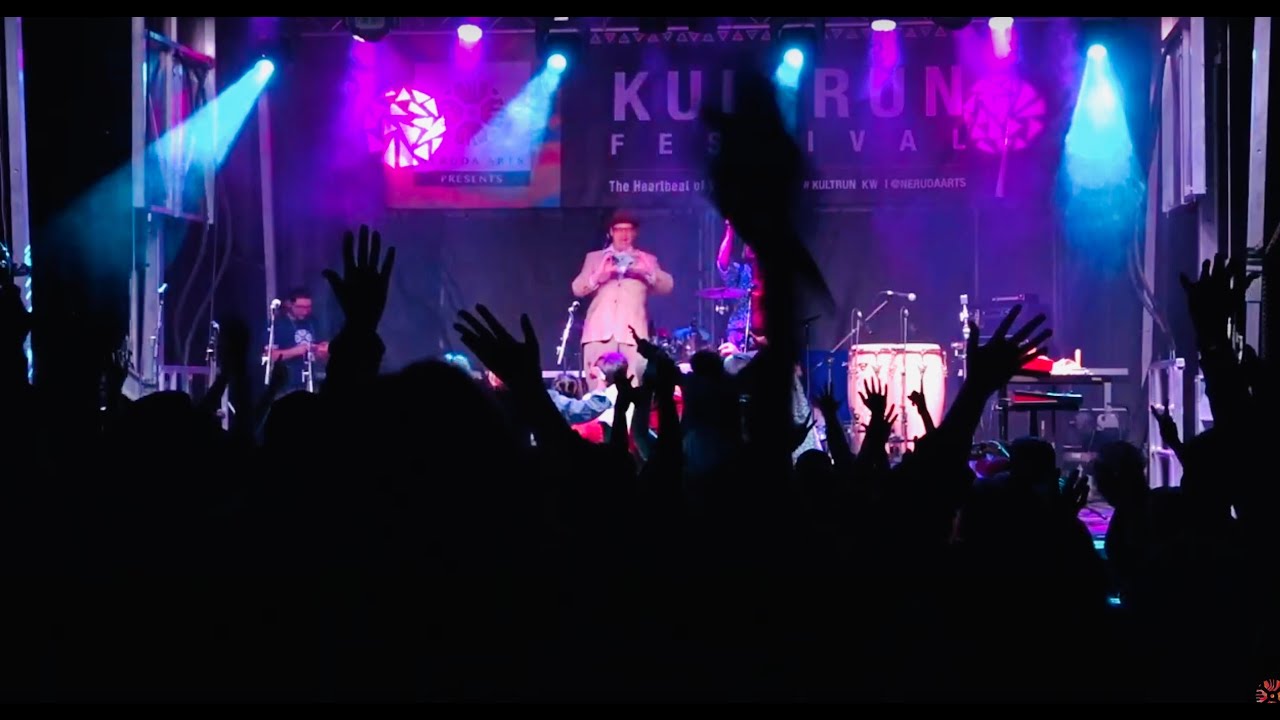 A live performance at the 2022 Kultrún World Music Festival
